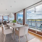 Eksklusiv Toppleilighet Med Det Lille Ekstra. * Будё