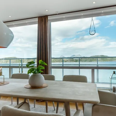 Eksklusiv Toppleilighet Med Det Lille Ekstra. * بودو